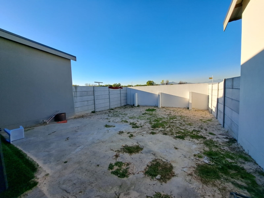 2 Bedroom Property for Sale in The Connifers Western Cape